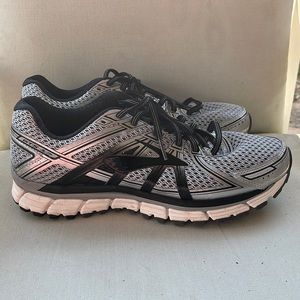 Men’s Brooks Adrenaline GTS 17 Running Shoes